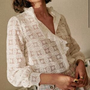 Sezane Chlo Shirt in white size 4